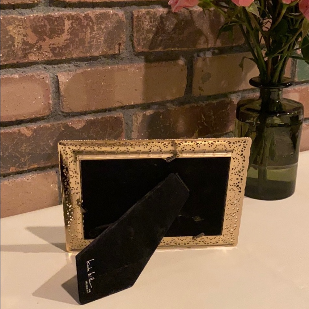Beautiful Lacey Gold Frame - Picture 3 of 3